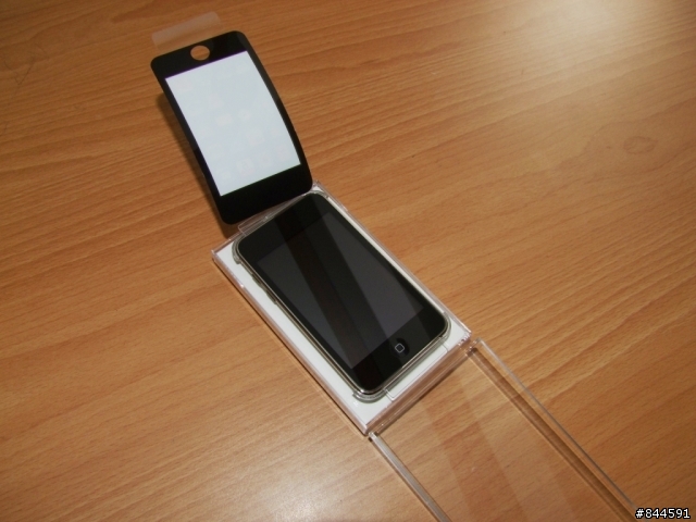 [開箱] iPod Touch 3rd Gen 32G