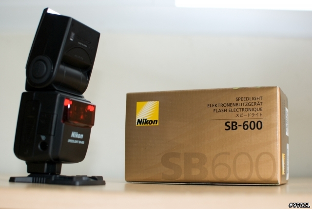 [一次開三箱]攝影裝備升級!!(SB-600,ML-L3,Herringbone手腕帶)