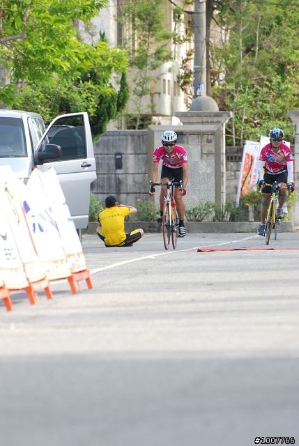 200K終點，18樓有分組成績檔案~~~