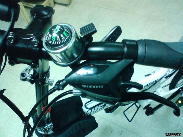 它是MALON嗎???還是山寨版的???