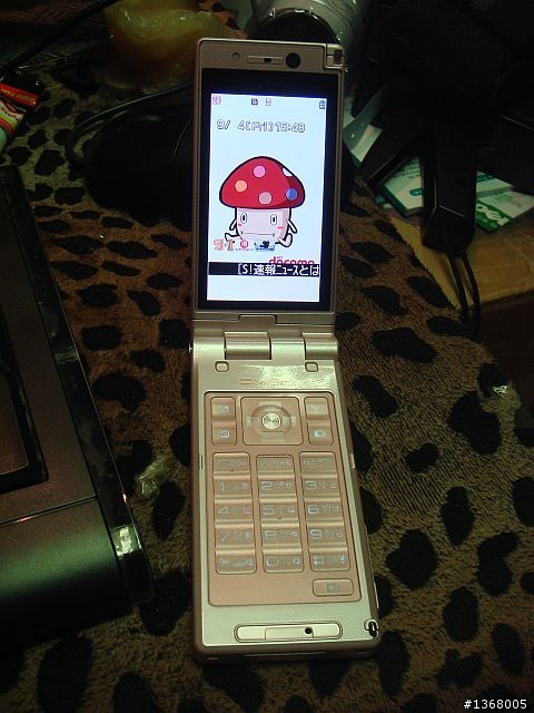 大小姐粉色家族又來嚕~Softbank 931P by PANASONIC
