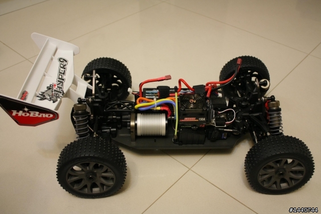 我的新車禾寶駭客9 1/8 越野車電動版
