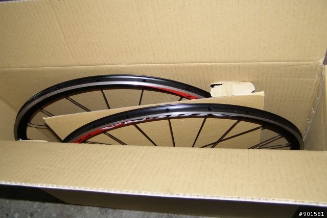 [分享]Kinesis KR-210L 老婆的新戰車～威力非同小可！！