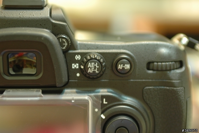 生平第一次：Nikon D300s 有人要蓋樓嗎？