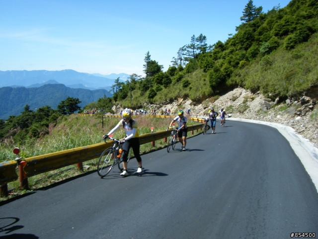 2009 永不放棄之武嶺-一定要到達(牽車堵車抽車)(相片記錄)
