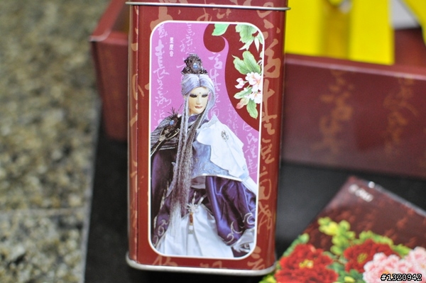 中秋節---吃月餅賞霹靂布袋戲---花月俠情中秋禮盒