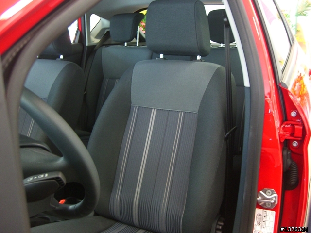 Fiesta Trend 1.4 賞車照70P