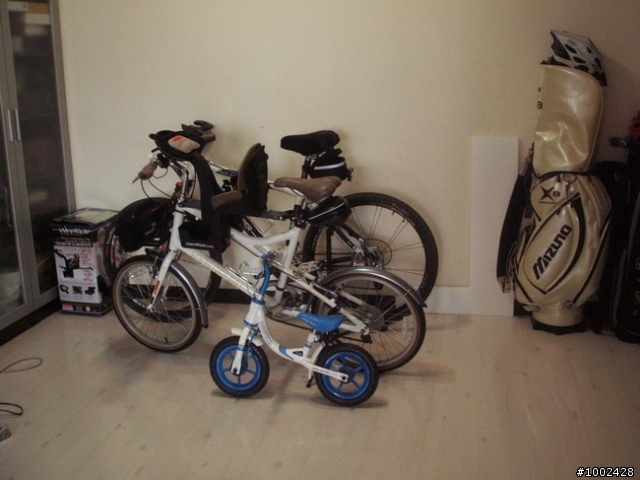 WeeRide袋鼠椅公司 2010年式 PushBike(學騎車)開箱,未完待續