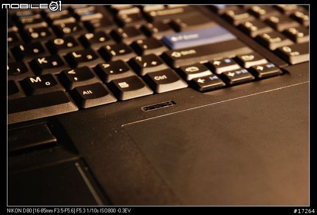 [開箱]期待已久的感動,ThinkPad W700