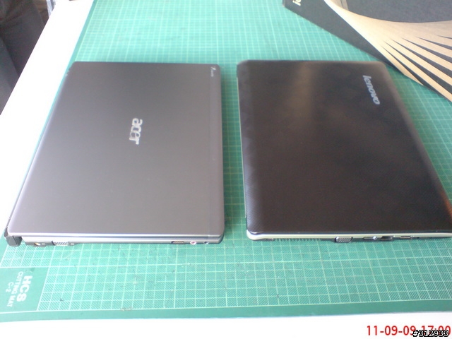 [遲來的開箱]Lenovo U350 簡易開箱隨手照