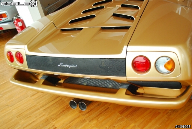 [分享]博物館巡禮之馬面與牛頭~~~Lamborghini Museum(圖多)