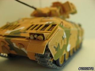 [3D紙模]-1:50 M2 Bradley