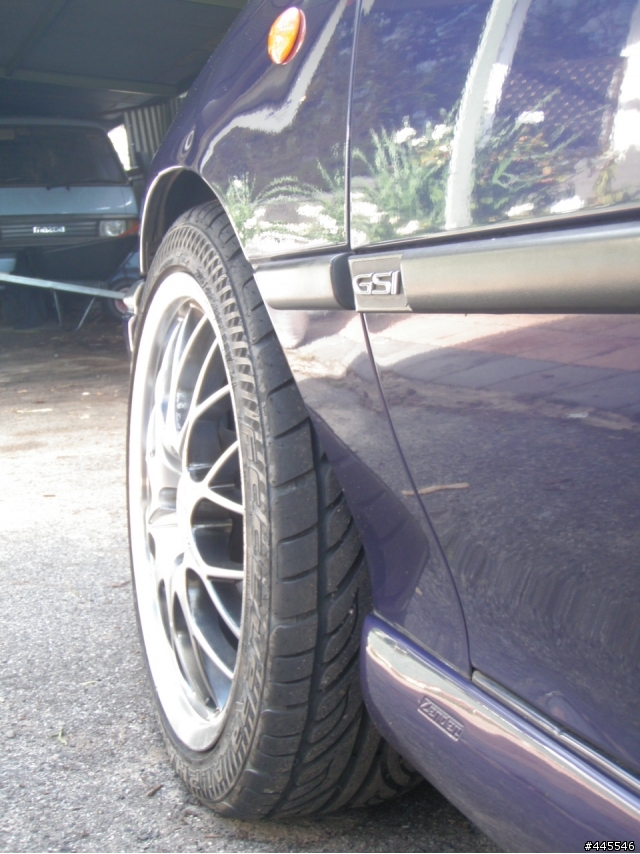 分享一台經典車 97'Holden ASTRA-F GSI 5D