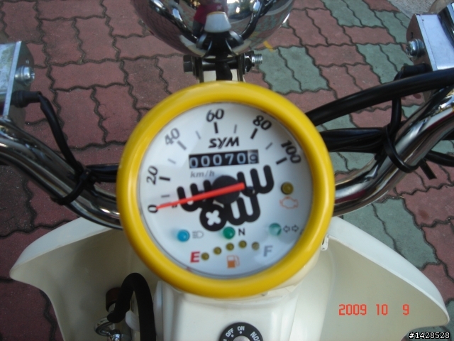 [開箱] 女友的WOWOW 100EFI