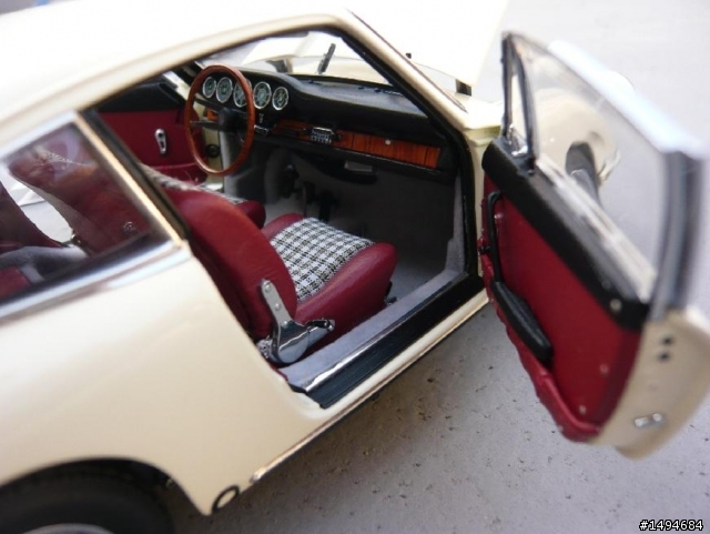 模型車收藏分享[014-CMC-M067, 1/18, Porsche 901 Coupé,  1964]