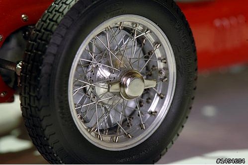 模型車收藏分享[007-CMC-M056, 1/18, Ferrari 500 F2, 1952/53]