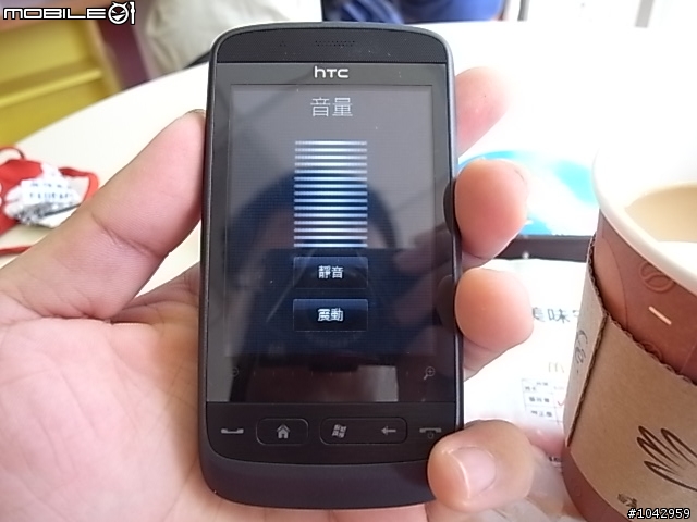 htc touch 2 開箱文～全台我最快（生日：2009/10/1 星座：wm6.5!長相：新FLO彩色2D）