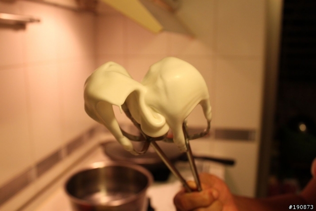 （菜鳥廚房）製作原味起士蛋糕