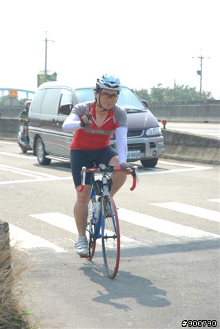 400K照片上午11:00~13:00香山～下午15:00左右～竹圍漁港