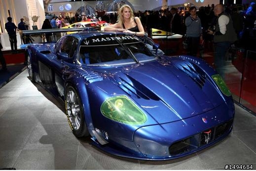 模型車收藏分享[005-BBR-P1802, 1/18, Maserati MC12 Geneve Motor Show 2004]