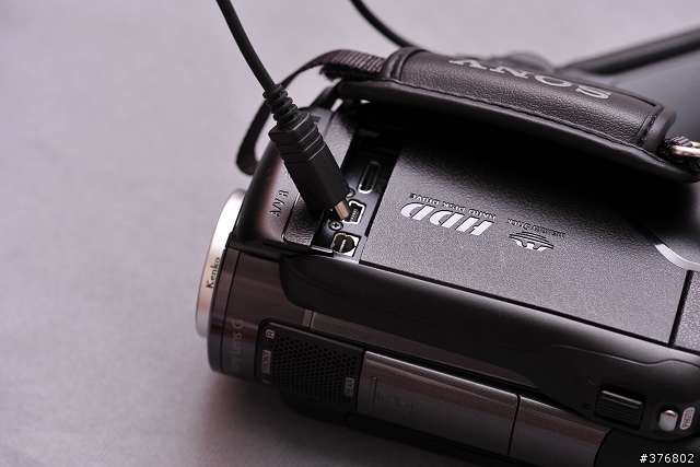 [分享] SONY GP-AVT1 手持/桌上型三腳架 開箱