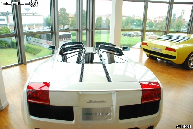 [分享]博物館巡禮之馬面與牛頭~~~Lamborghini Museum(圖多)