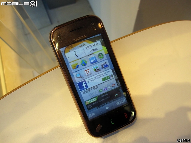 [分享] 旗艦機種再進化：Nokia N97 mini