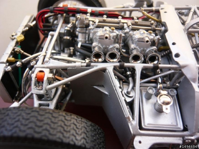 模型車收藏分享[001-CMC, 1/18, Maserati Tipo 61 Birdcage, 1961]