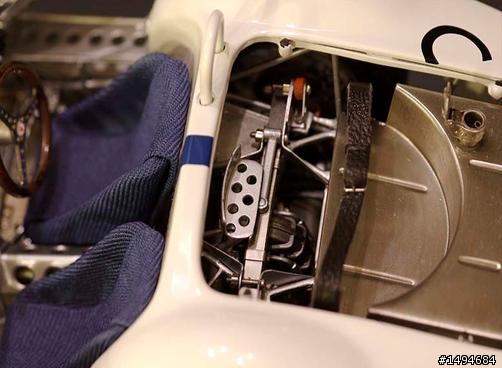 模型車收藏分享[001-CMC, 1/18, Maserati Tipo 61 Birdcage, 1961]