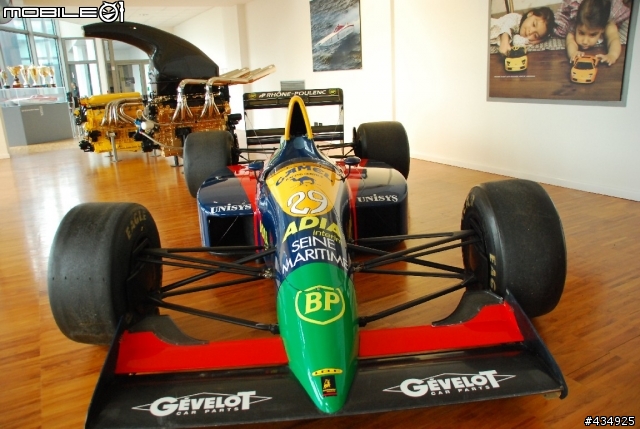 [分享]博物館巡禮之馬面與牛頭~~~Lamborghini Museum(圖多)