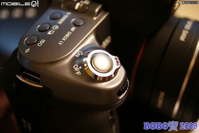 【拍我所見】SONY DSLR ALPHA 550 開箱及測試分享文