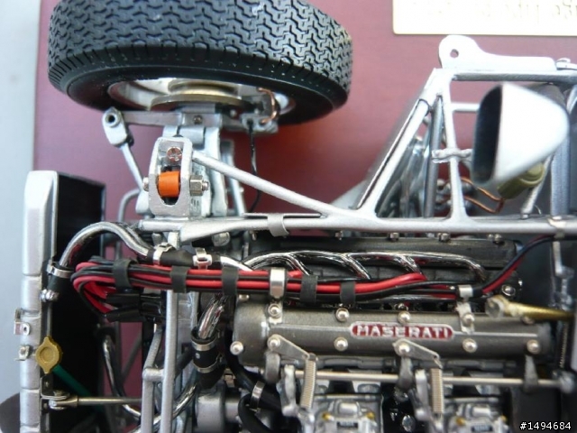 模型車收藏分享[001-CMC, 1/18, Maserati Tipo 61 Birdcage, 1961]