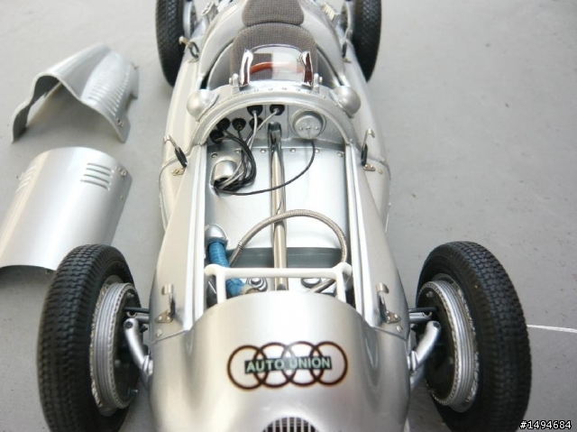 模型車收藏分享[002-CMC-M027, 1/18, Auto-Union Typ D, 1938]