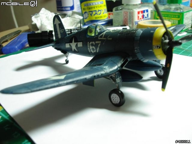 作品分享1/72 Vought F4U-1D Corsair"海盜式"艦載攻擊機