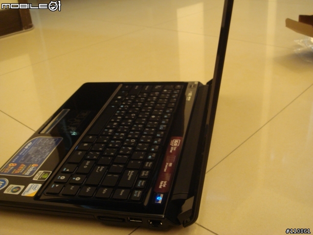 ASUS UL80VT  Turbo33長效能筆電開箱分享~
