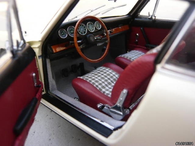 模型車收藏分享[014-CMC-M067, 1/18, Porsche 901 Coupé,  1964]