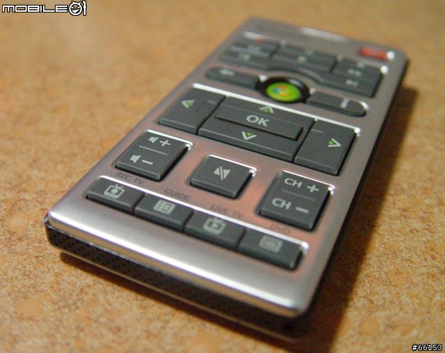 最輕薄的大筆電：Lenovo Y650開箱 & 使用心得小分享！