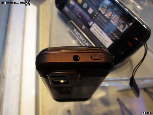 [分享] 旗艦機種再進化：Nokia N97 mini