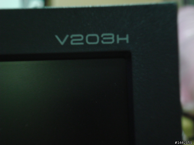 [不專業開箱] ACER V203H-20” 寬螢幕 心得 & 問題請教!!!!!!! - Mobile01