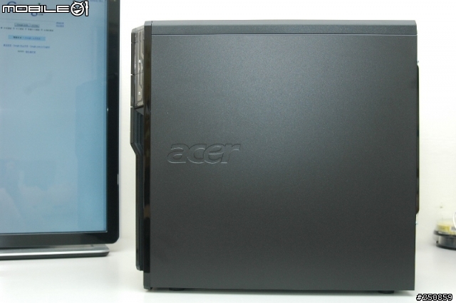【開箱】平價的文書機 acer Aspire M3202 搭配 acer P221W(預載Windows7)