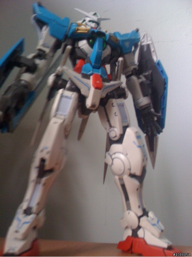 [爛尾作]爛尾001   1:100 exia + 手機超爛鏡頭拍照,請做好傷眼準備@@