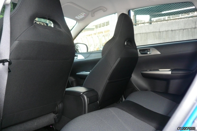 This is it!! IMPREZA 2.0 4D 開箱--附保養記錄