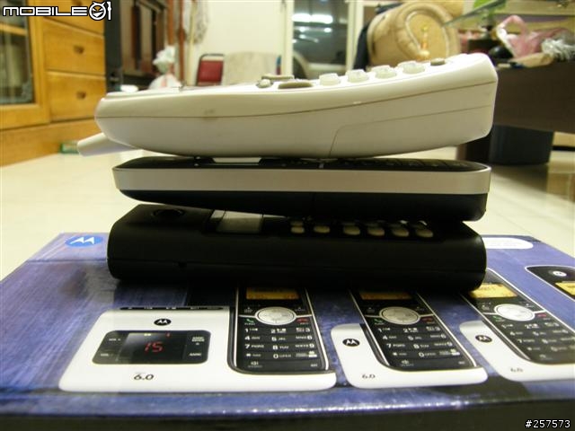 [開箱文]MOTOROLA L404 DECT 6.0