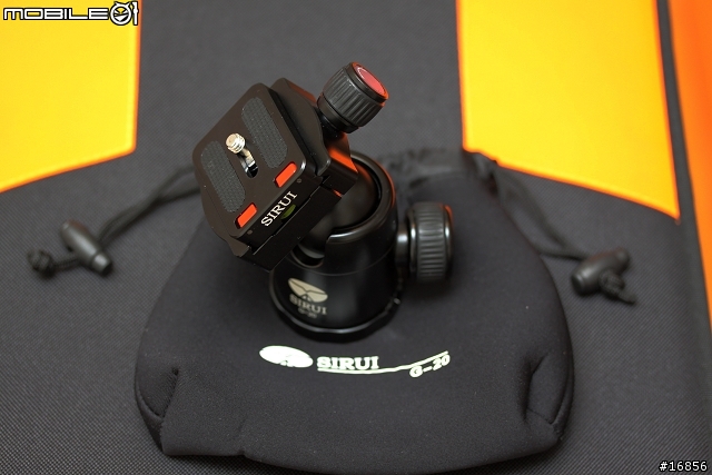 [開箱紀念] SIRUI N-2204碳腳 + G20球形雲台