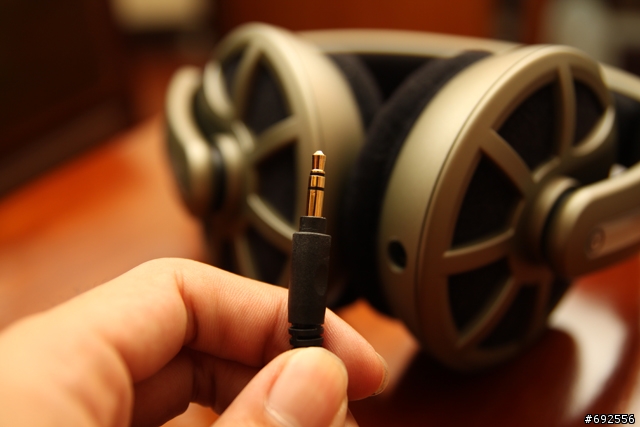 [分享]sennheiser HD485開放式耳罩式耳機