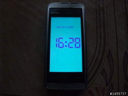 5530XM 搭配 key lock clock 螢幕保護時鐘+自動鍵盤鎖 二合一 軟體 分享