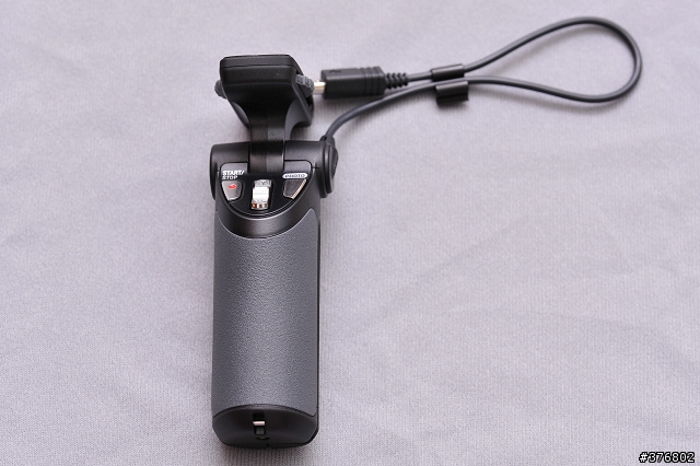 [分享] SONY GP-AVT1 手持/桌上型三腳架 開箱
