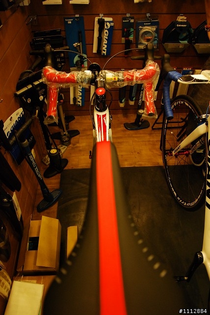 樺哥的2010 Gaint TCR Advanced 3 白紅S號開箱文(千等萬等還是等到了拉)