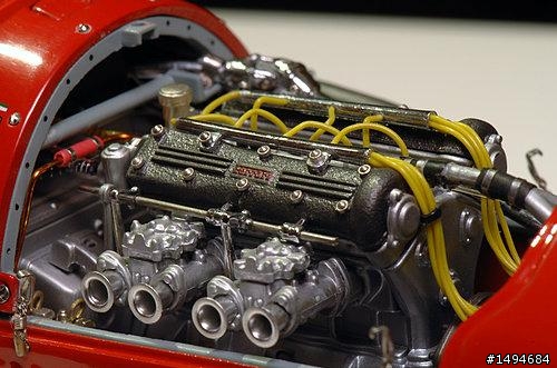 模型車收藏分享[007-CMC-M056, 1/18, Ferrari 500 F2, 1952/53]