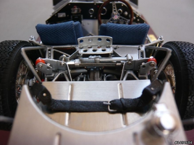 模型車收藏分享[001-CMC, 1/18, Maserati Tipo 61 Birdcage, 1961]